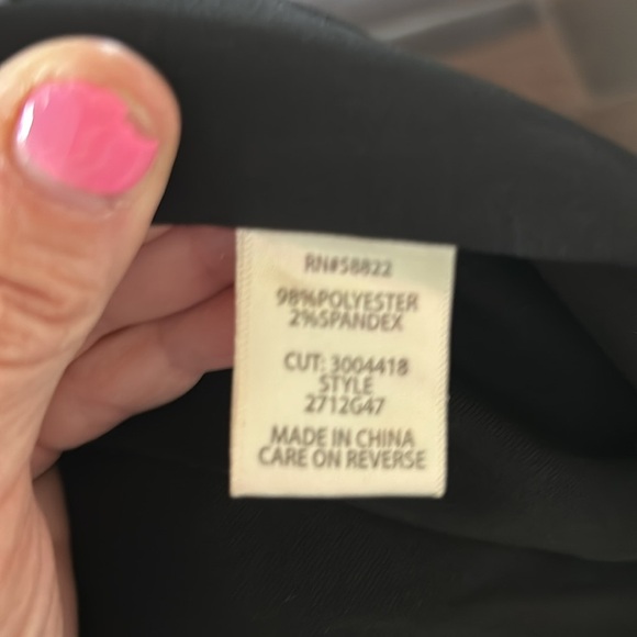 Great New Max Studio black vest - Picture 6 of 7